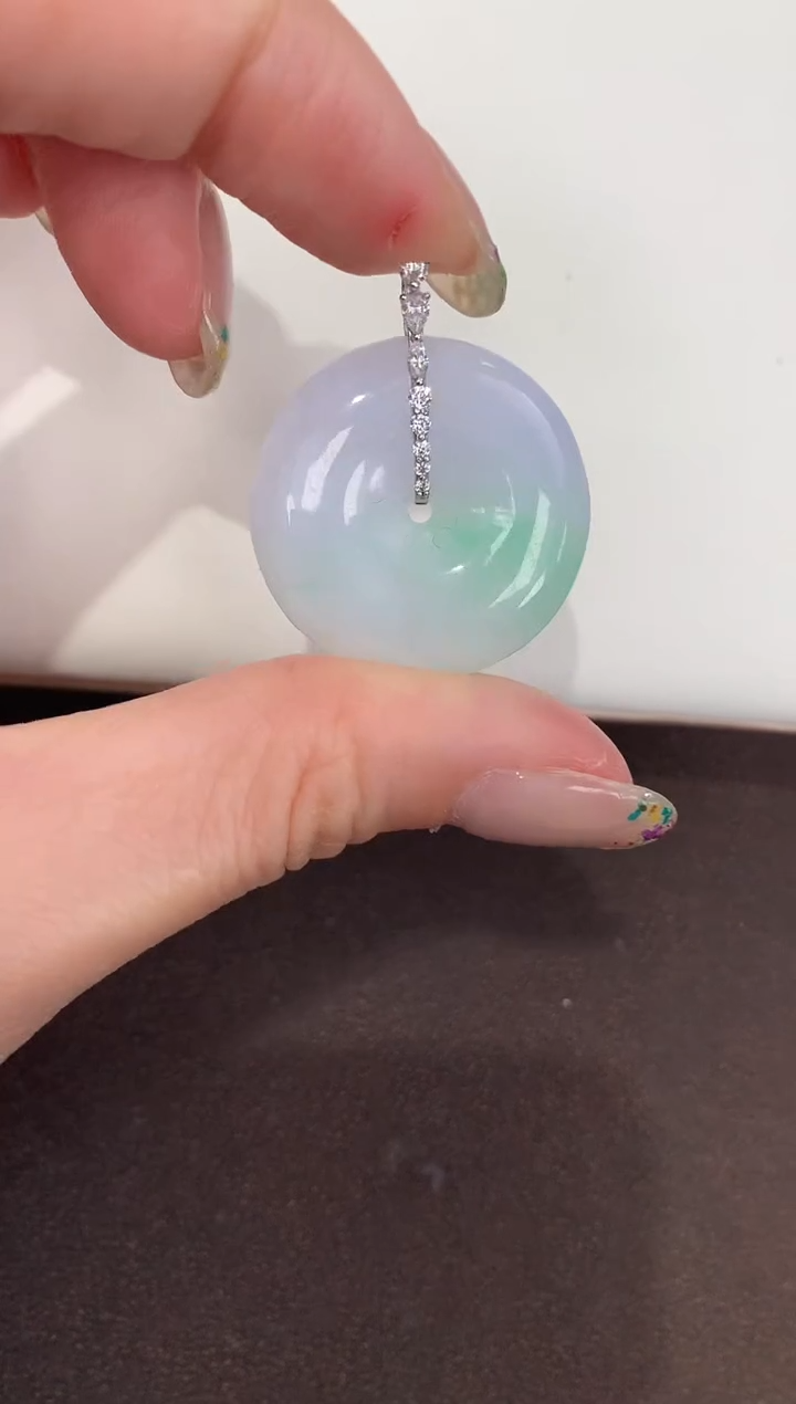 颈饰18K金镶嵌翡翠天然缅甸A货翡翠