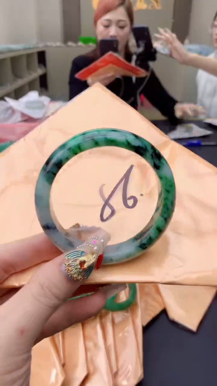 【闪购商品】翡翠手镯未镶嵌0330356290