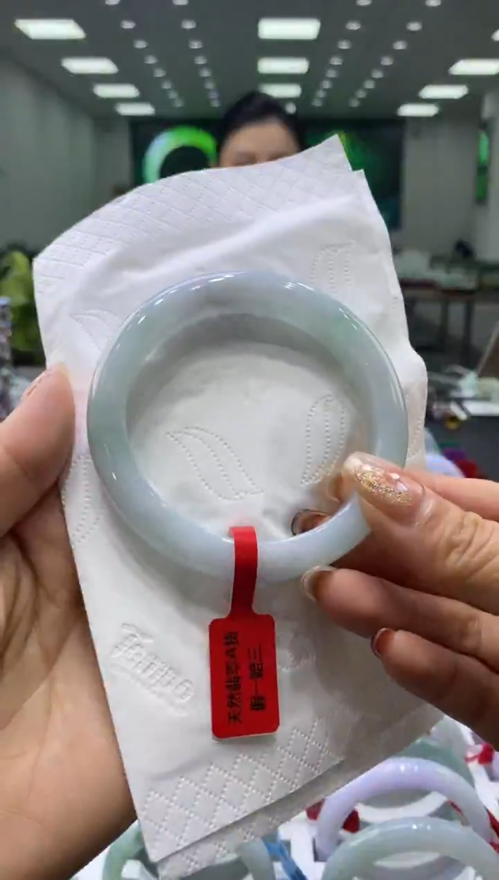 未镶嵌手镯翡翠00001611