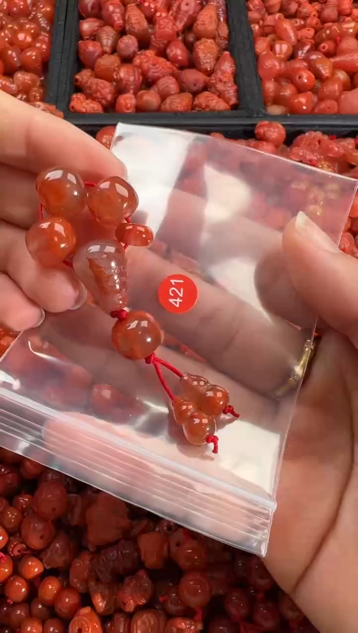 【闪购商品】南红玛瑙颈饰未镶嵌1