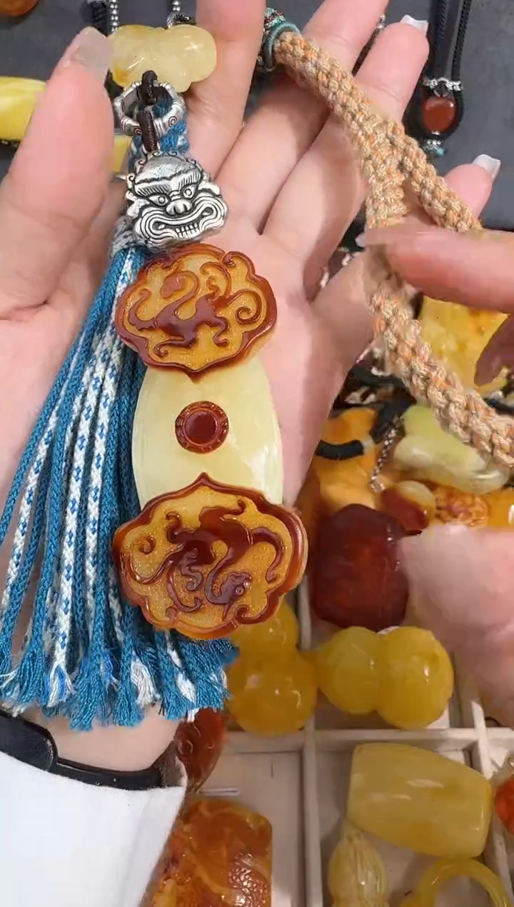 裸石琥珀未镶嵌橙**光琥珀