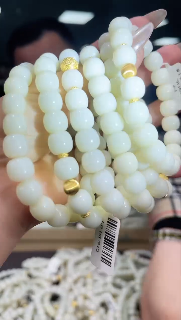 颈饰未镶嵌和田玉20