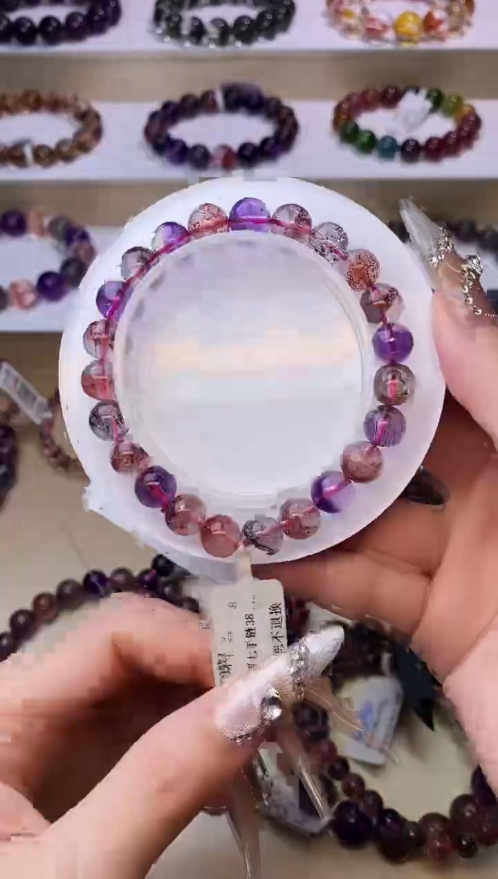 【闪购商品】水晶手链未镶嵌黑加仑超七8m+