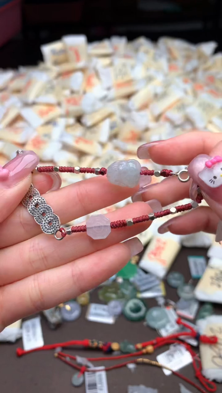 【闪购商品】翡翠挂件未镶嵌—