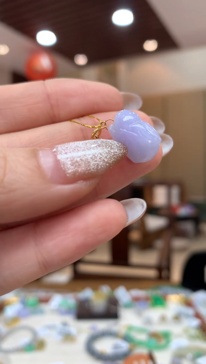 吊坠(不含链)18K金镶嵌翡翠兔子