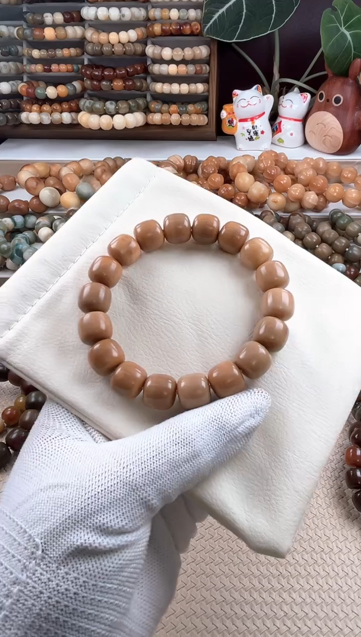 【闪购商品】菩提根/象牙果吊坠d51卡14