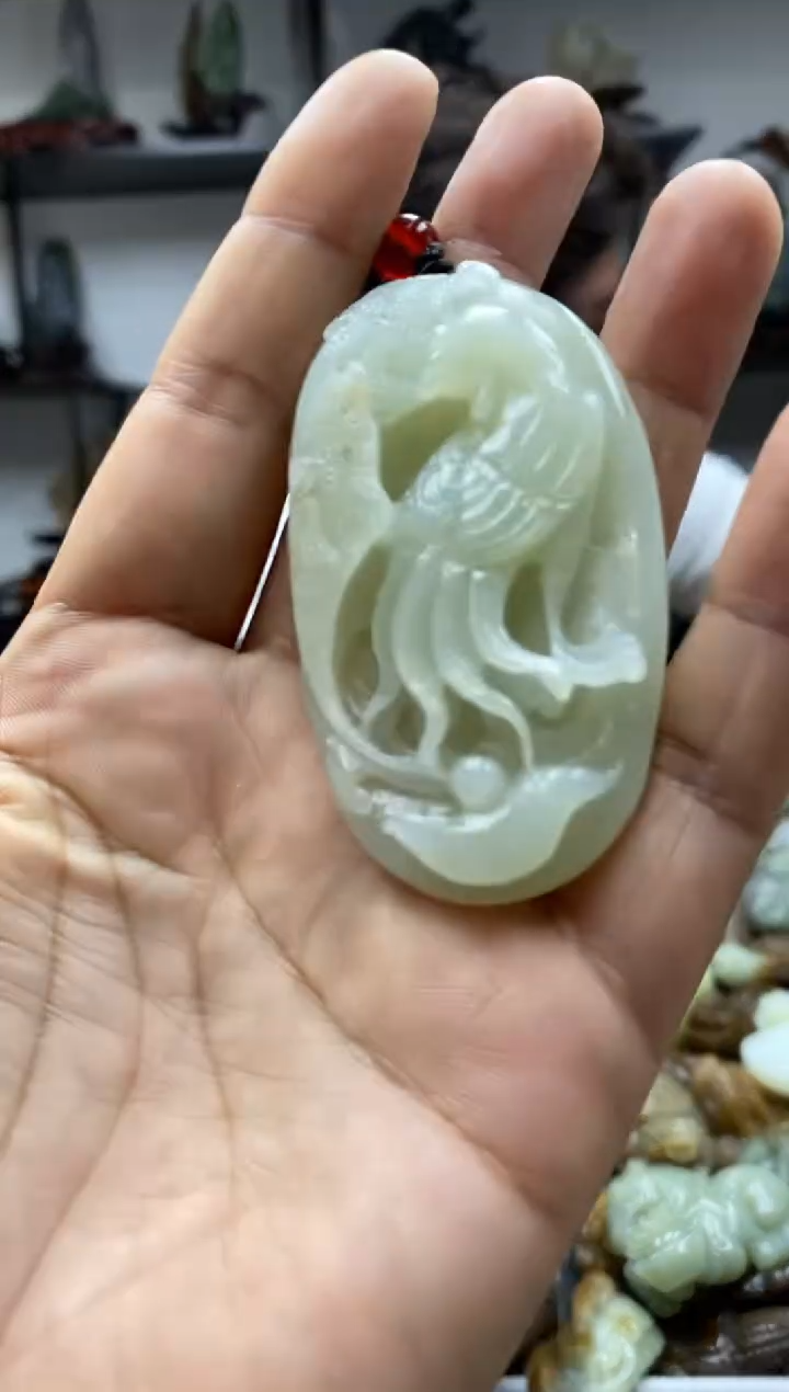 和田玉未镶嵌把件1