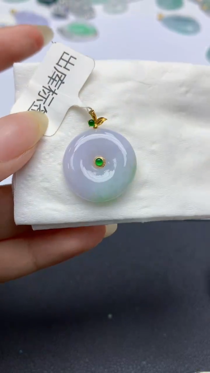 颈饰18K金镶嵌翡翠天然缅甸a货翡翠百元以上9元证书费自理