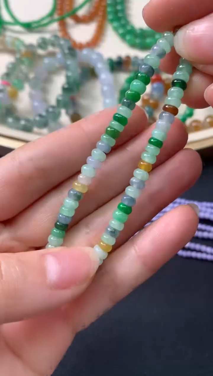 【闪购商品】翡翠手串未镶嵌Z509|380