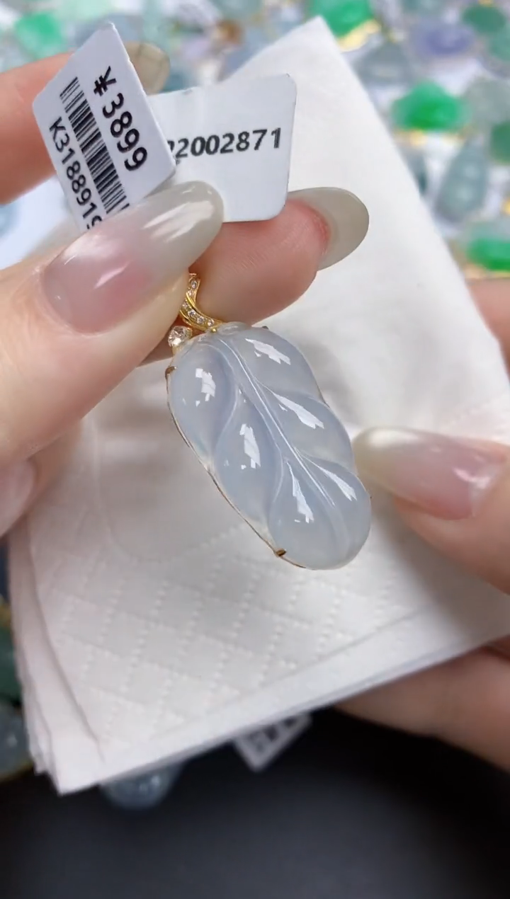 【闪购商品】翡翠颈饰18K金镶嵌天然缅甸翡翠A货