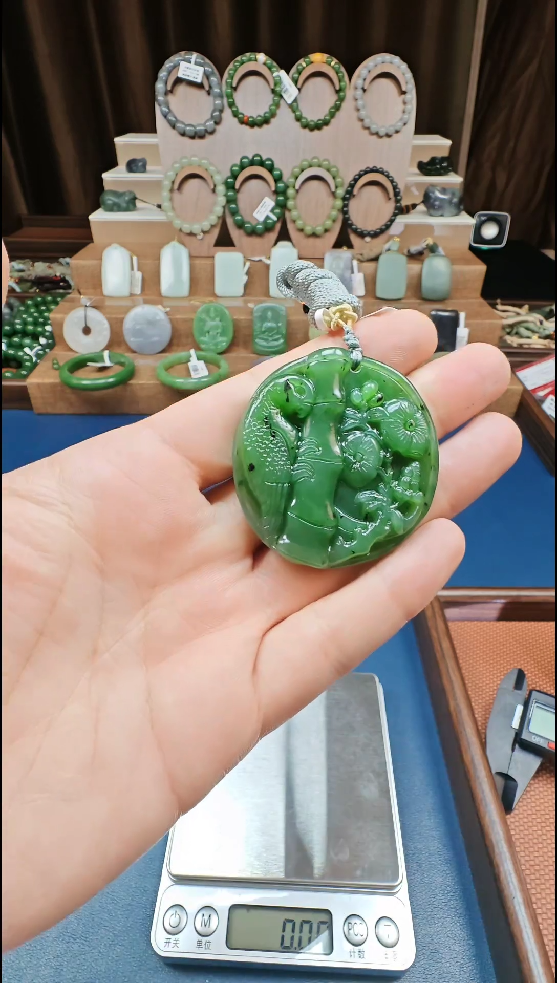 颈饰未镶嵌和田玉多样性发货拍一发一