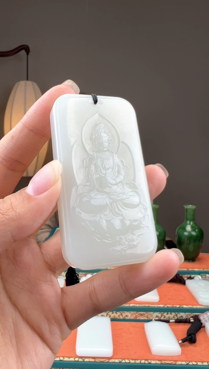 【闪购商品】和田玉颈饰未镶嵌1