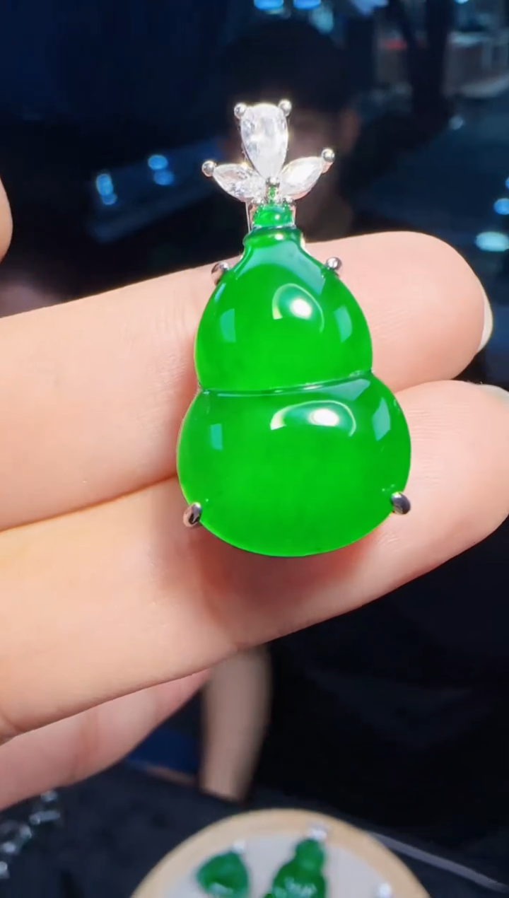 未镶嵌定制翡翠翡翠吊坠14