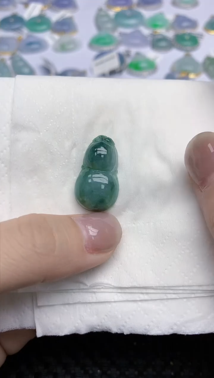 【闪购商品】翡翠颈饰未镶嵌天然翡翠A货