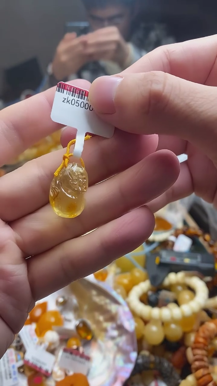 【闪购商品】琥珀珠宝奇石未镶嵌蜜蜡