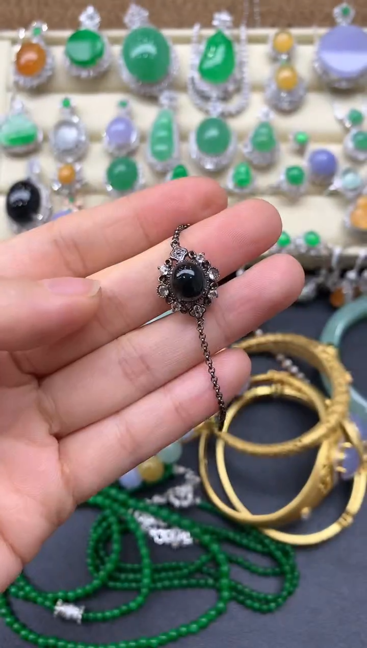 18K金镶嵌翡翠手链388-中国好珍宝1