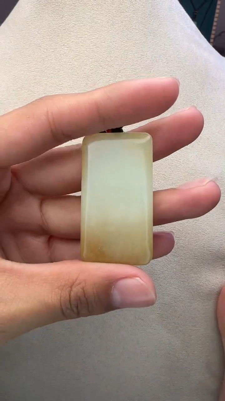 【闪购商品】和田玉颈饰未镶嵌J