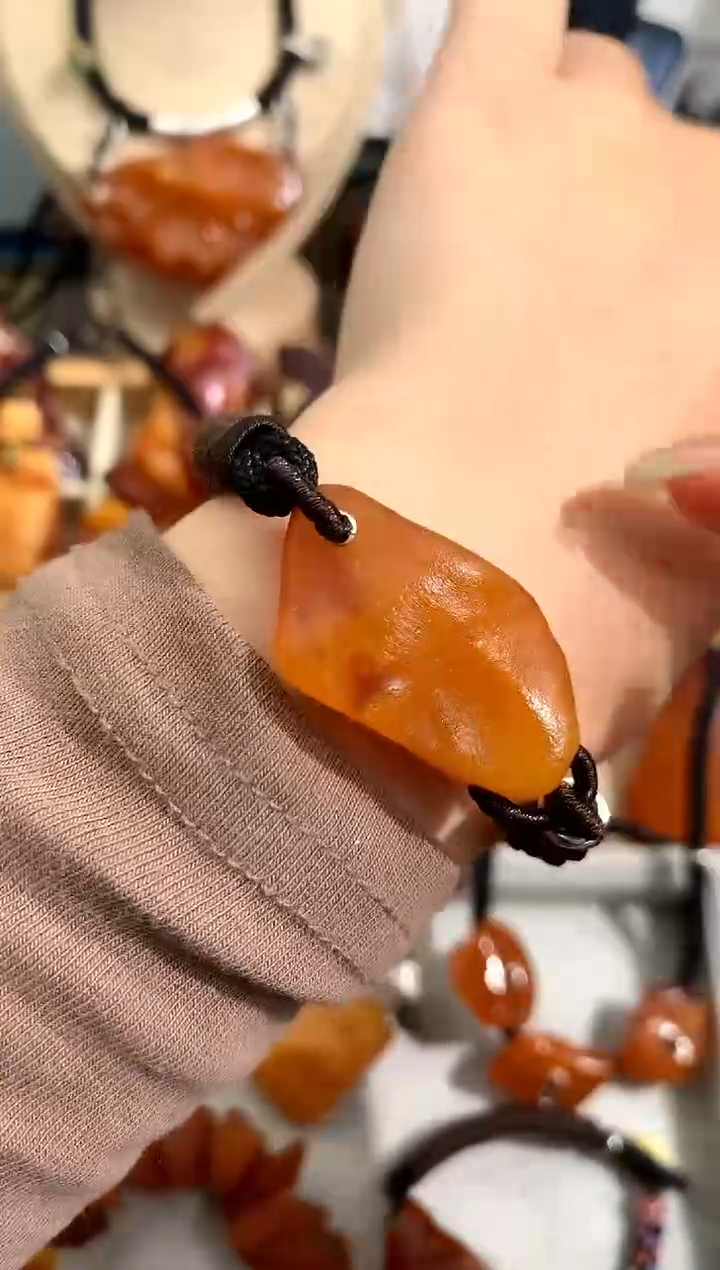 【闪购商品】蜜蜡裸石未镶嵌似玉