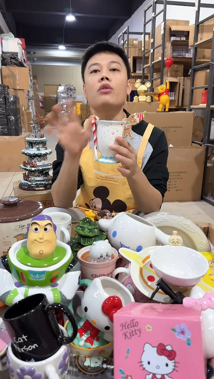 瓷片姜饼人一杯一勺