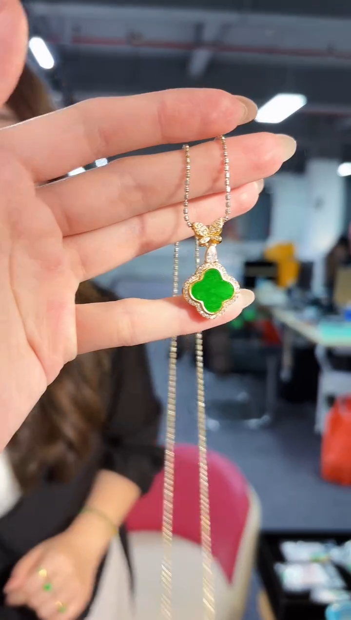 【闪购商品】翡翠吊坠(不含链)未镶嵌缅料A货/支持复检/一件