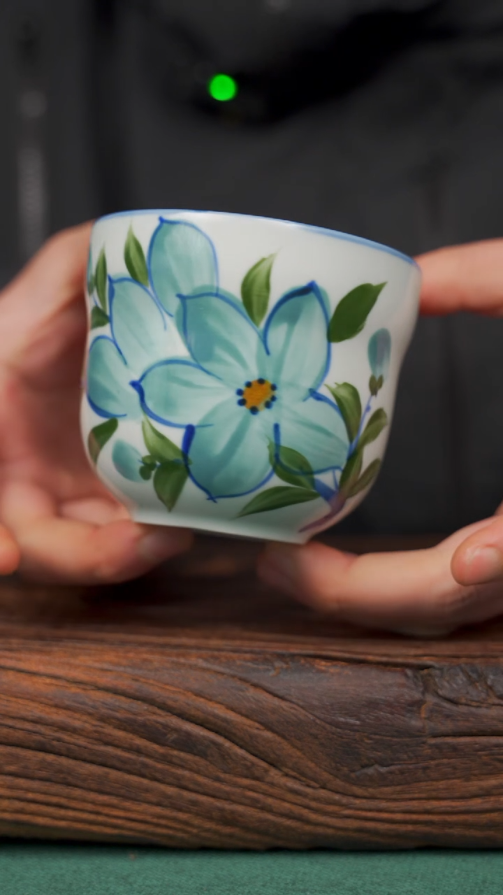 【闪购商品】瓷片94寻一缕瓷香杯釉下手工手绘瓷器