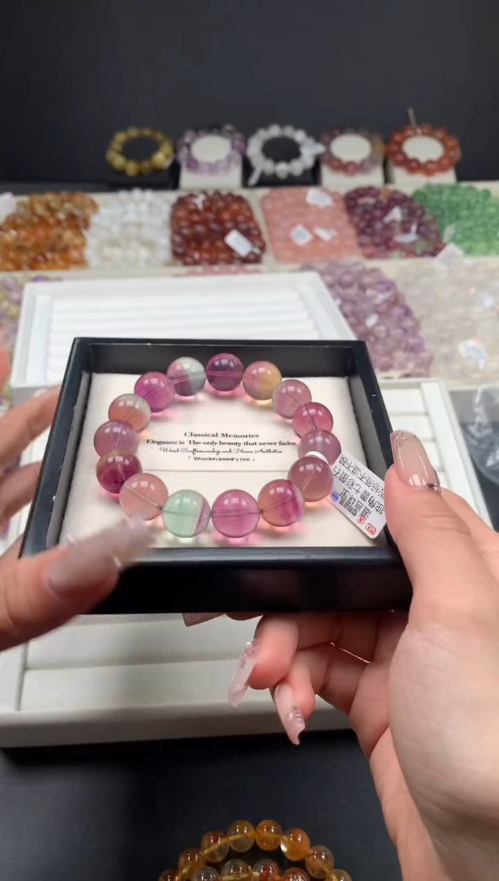 【闪购商品】萤石手链未镶嵌多样性发一彩莹石14，A15