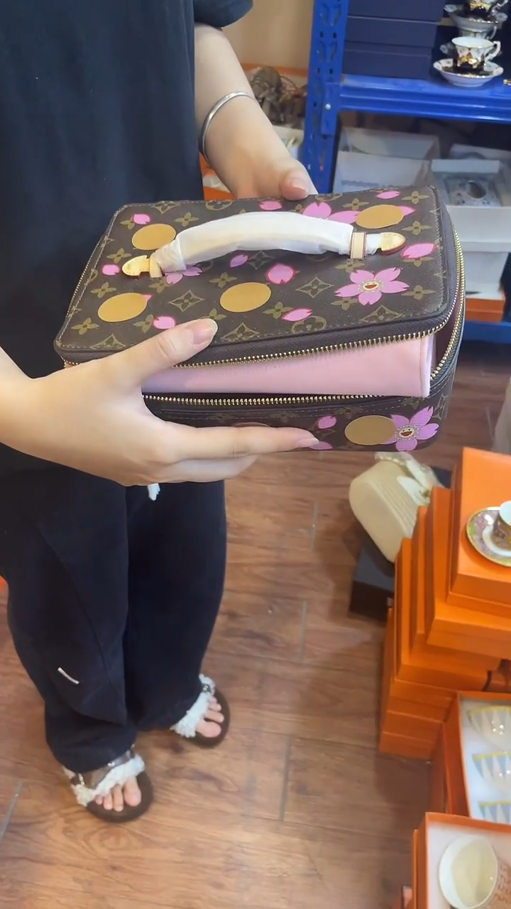 杯鸿辉家品牌瓷器，京东包邮！