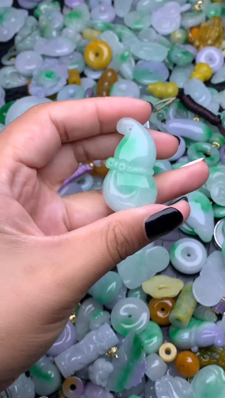 翡翠未镶嵌颈饰天然缅甸翡翠吊坠