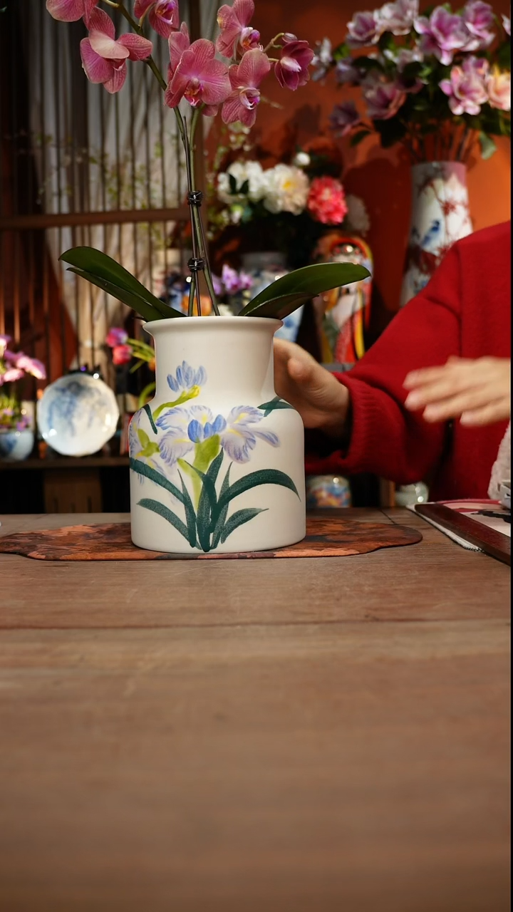 当代高温釉下彩手绘陶瓷餐具