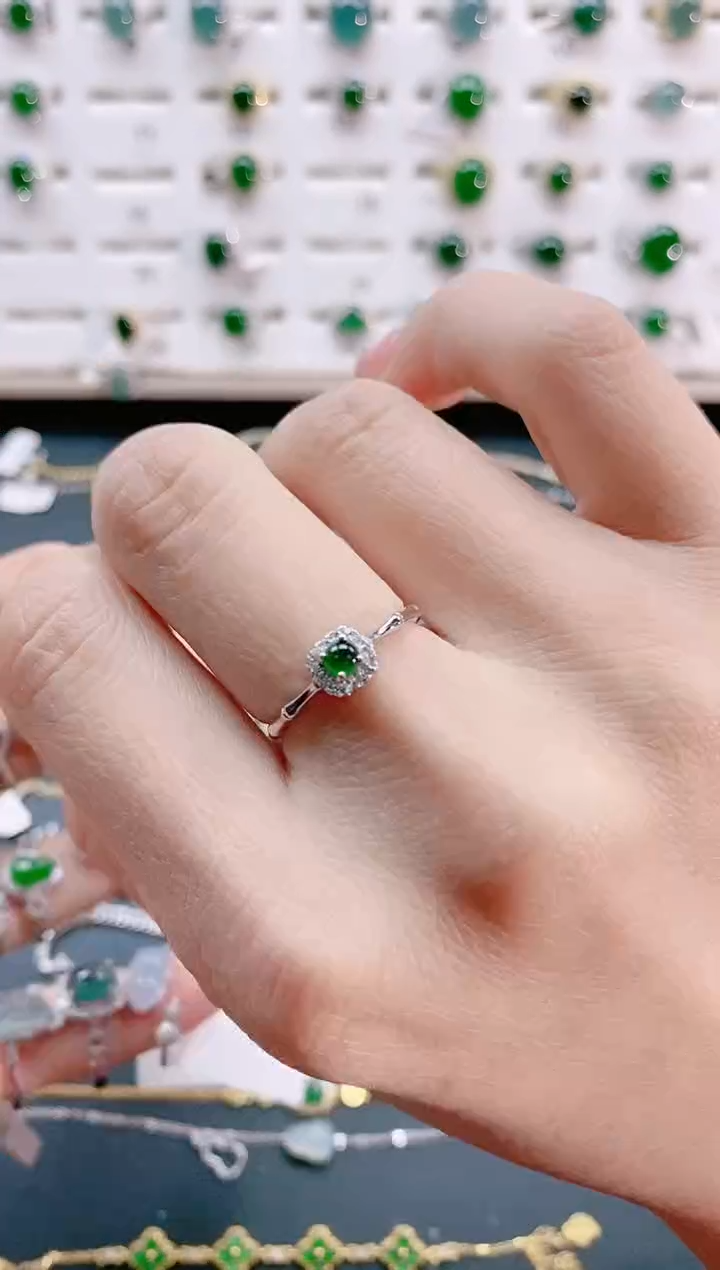 【闪购商品】翡翠戒指银S925镶嵌天然翡翠