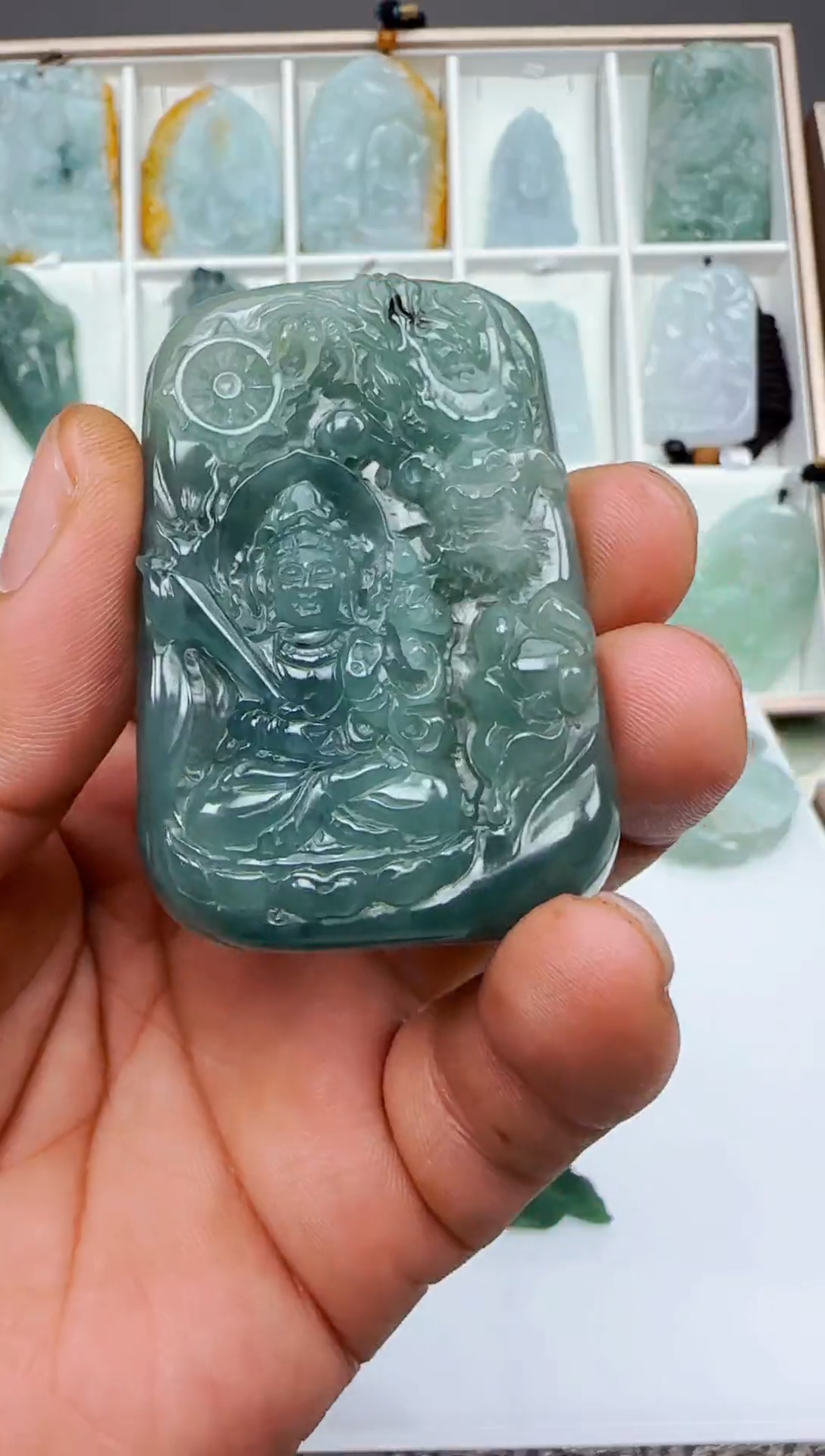 【闪购商品】翡翠颈饰未镶嵌缅甸天然A货翡翠