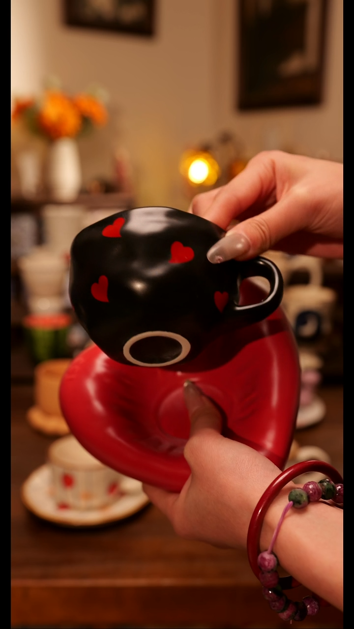 陶瓷便携款爱心杯碟