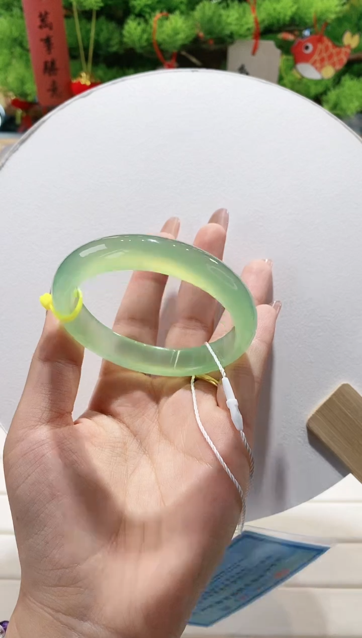 【闪购商品】玛瑙/玉髓手镯未镶嵌54-57