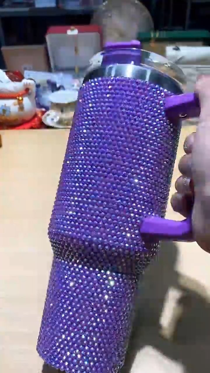 瓷片碗碟好物一件不留@@1