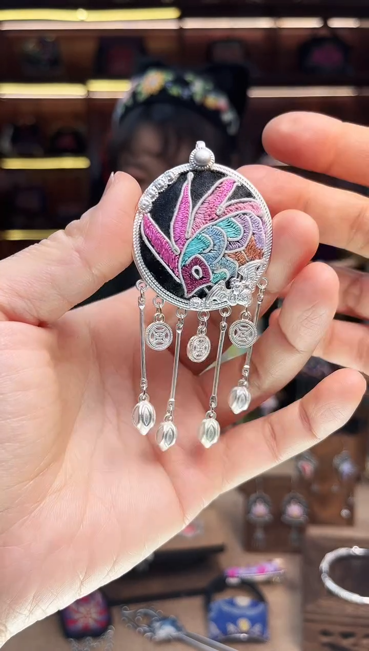 【闪购商品】织绣1722黔东南苗族刺绣