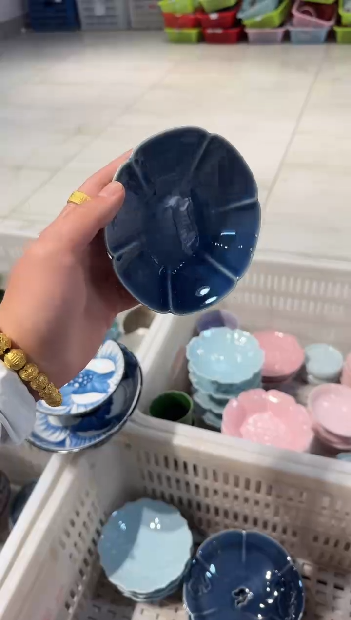 微瑕商品，介意勿拍