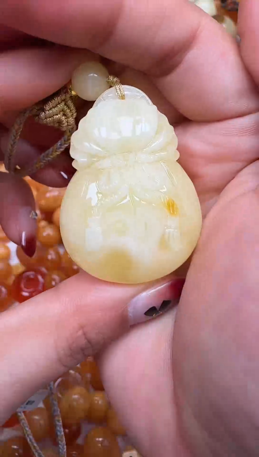 裸石琥珀未镶嵌如图