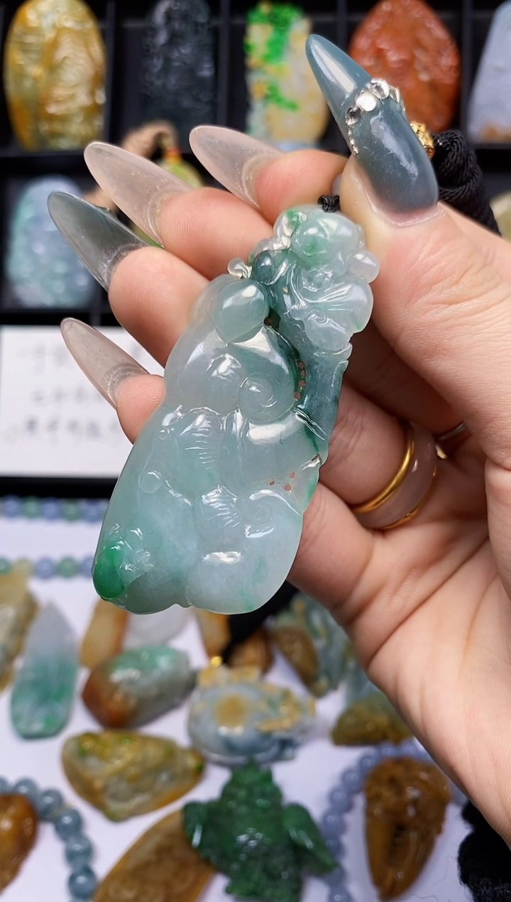 【闪购商品】定制翡翠未镶嵌A货翡翠
