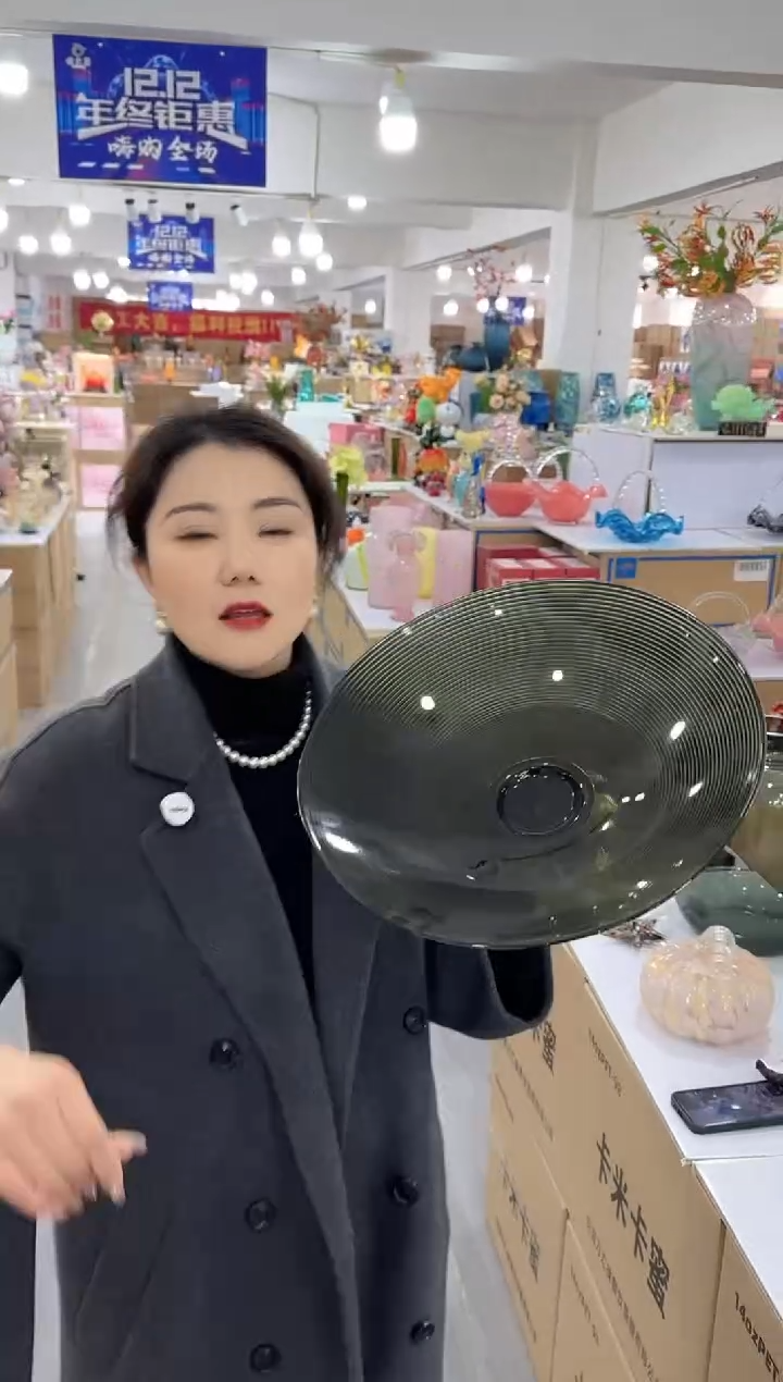 【闪购商品】琉璃椿新花器H-28晚