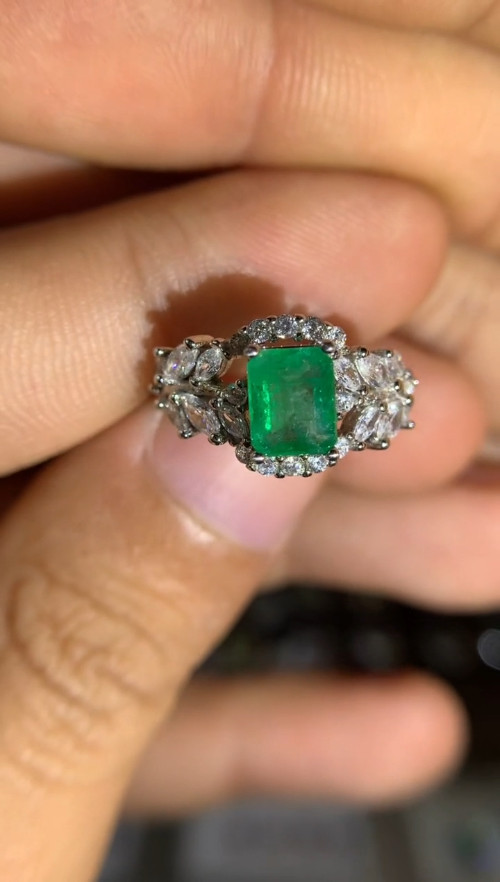 【闪购商品】祖母绿戒指银S925镶嵌活口