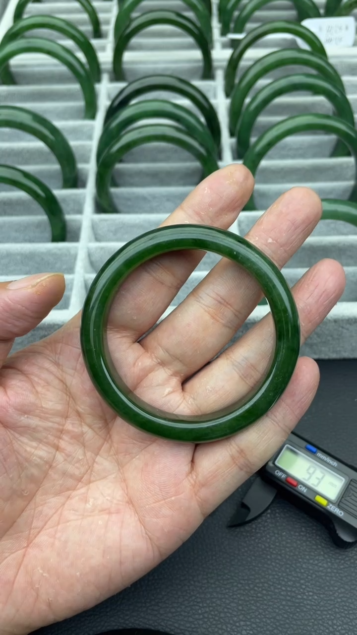 未镶嵌手镯和田玉（碧玉）61-57.1