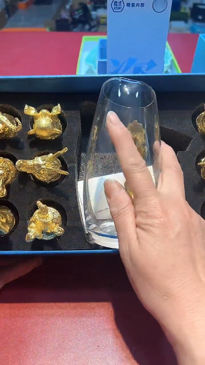 【闪购商品】瓷片00000000000000