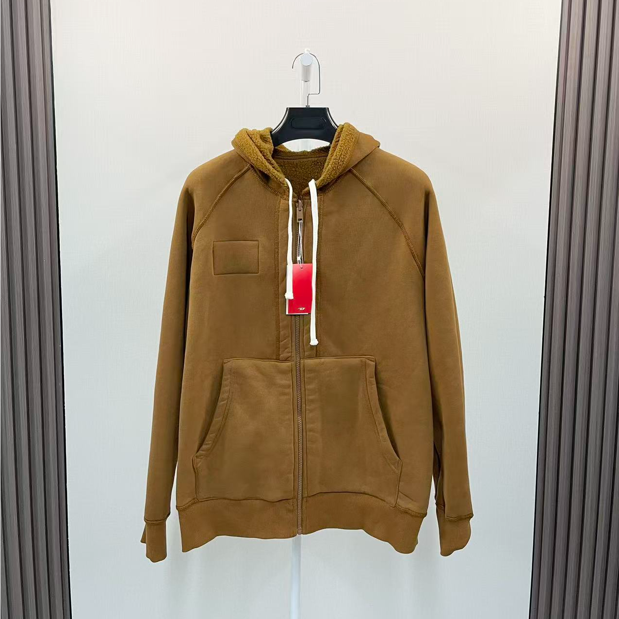 99新 Diesel /迪赛/双面穿卡其色字母logo拉链外套/尺码M