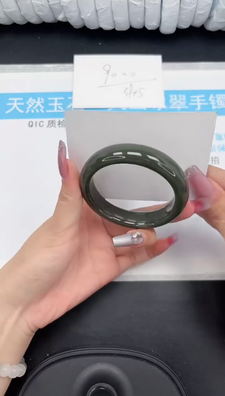 【闪购商品】和田玉手镯未镶嵌168-55.4