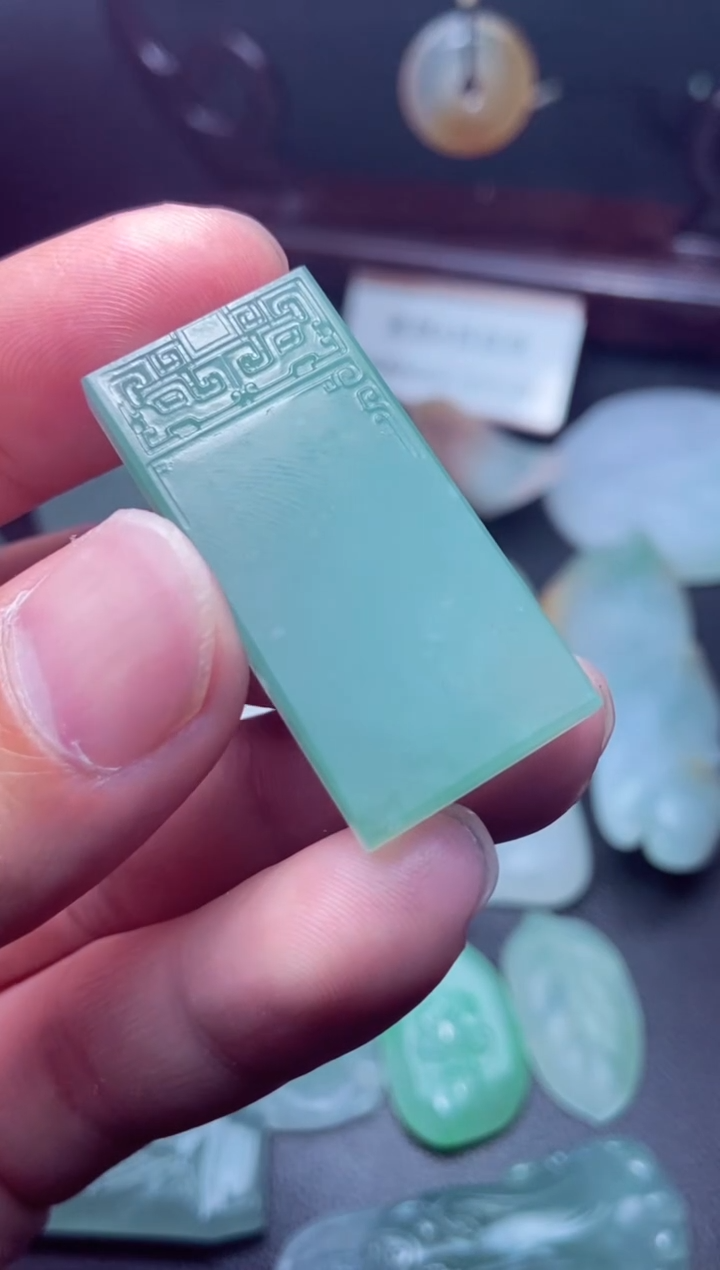 未镶嵌定制翡翠a货翡翠