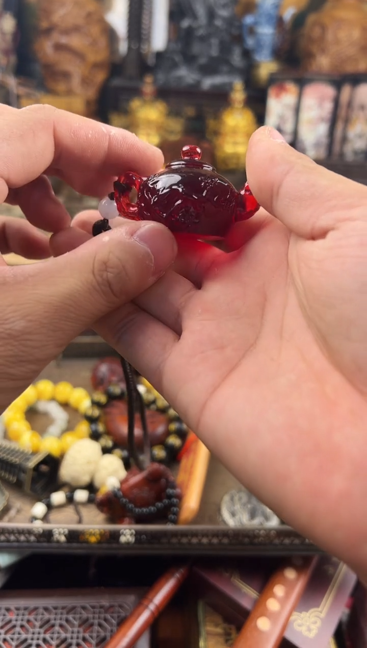 滴血莲花菩提吊坠 三三甄选