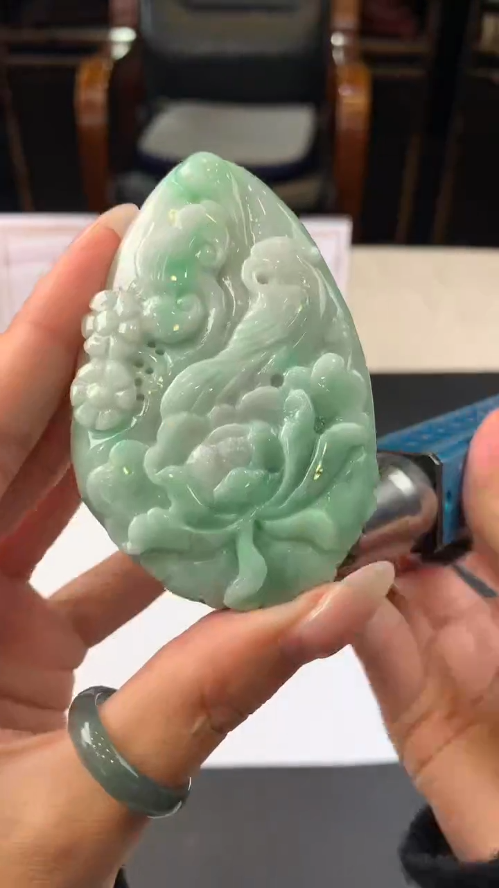 【闪购商品】定制翡翠未镶嵌不退不换CMH1件-A