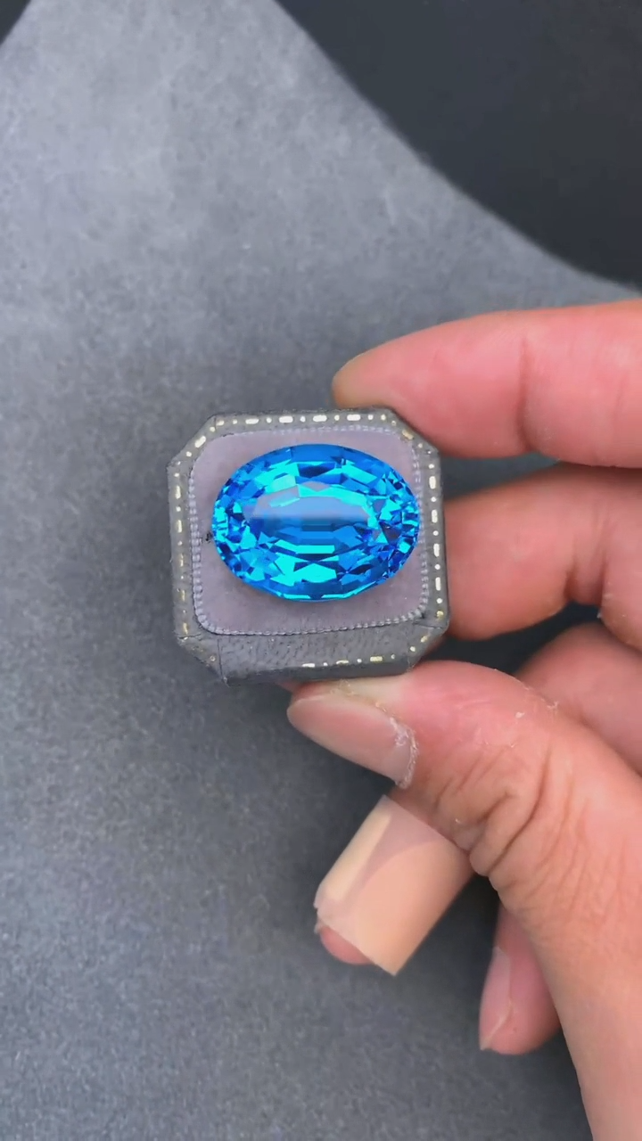 【闪购商品】托帕石裸石未镶嵌36.5克拉