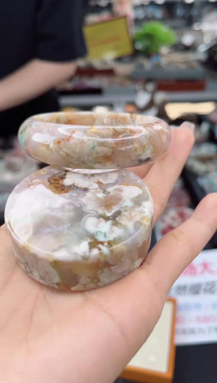 【闪购商品】石英质玉手镯未镶嵌54圈口（赠品镯心）6567142