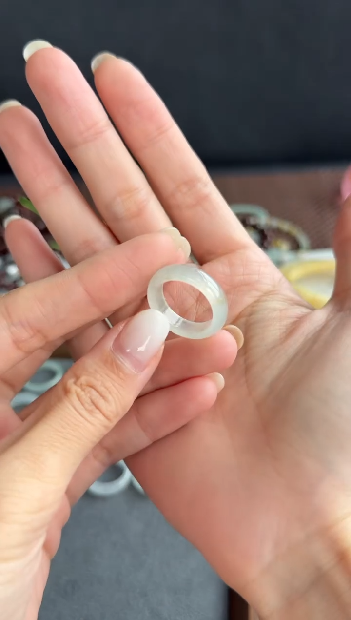 颈饰未镶嵌翡翠915买断13